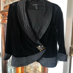 Beautiful Cachet Velvet Jacket NWT